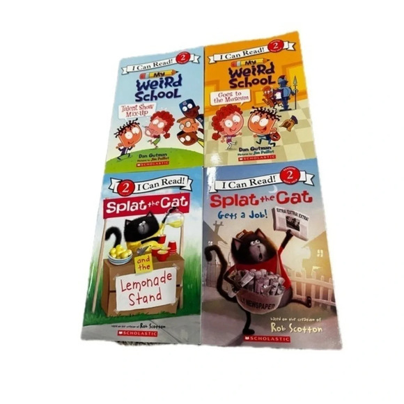 Easy Read Level 2 -4 Book Bundle Splat the Cat/ My Weird School - Picture 1 of 5